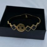 Decorative link bracelet