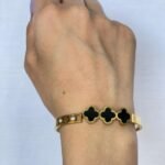 Clover cuff bracelet