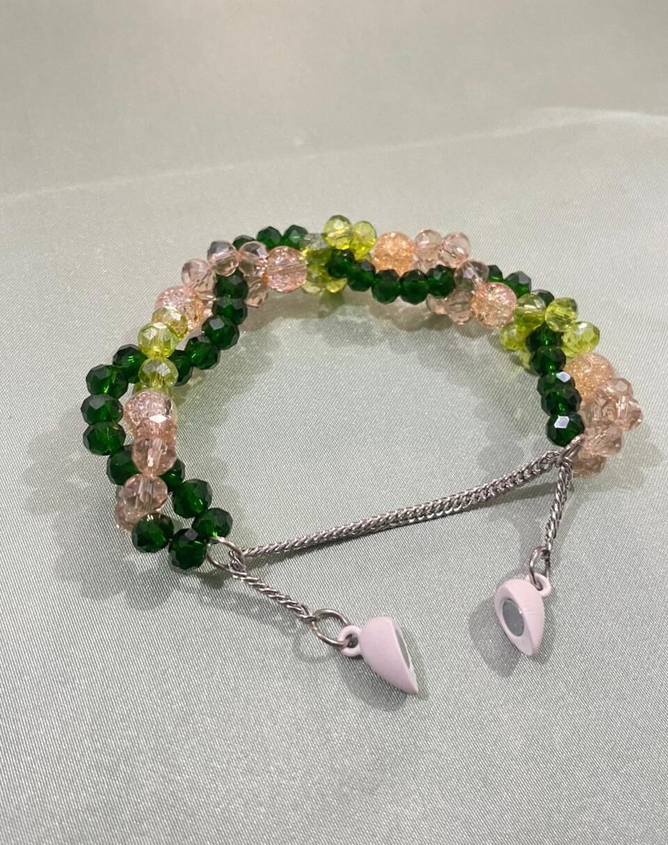 Green brown amber bracelet.